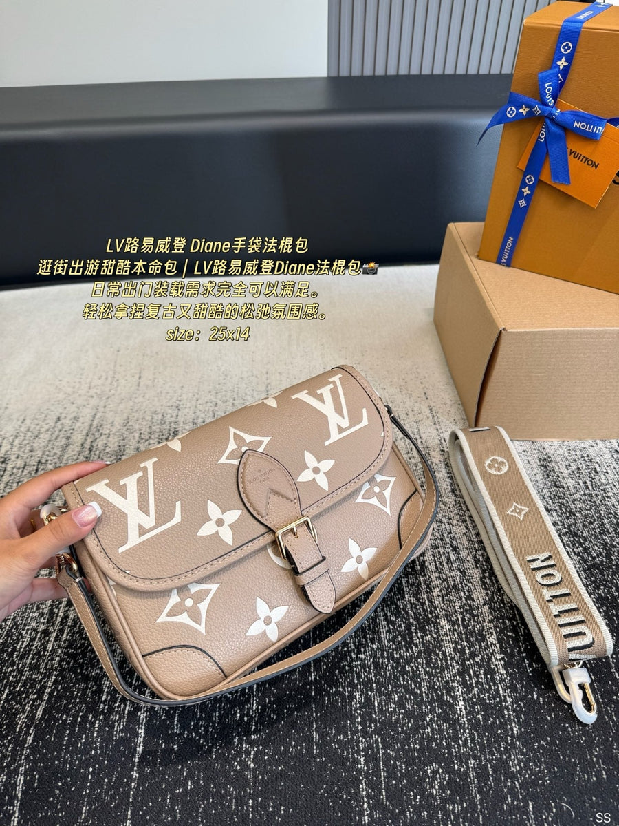 루이 비통 루프 엠보싱 호보백 43