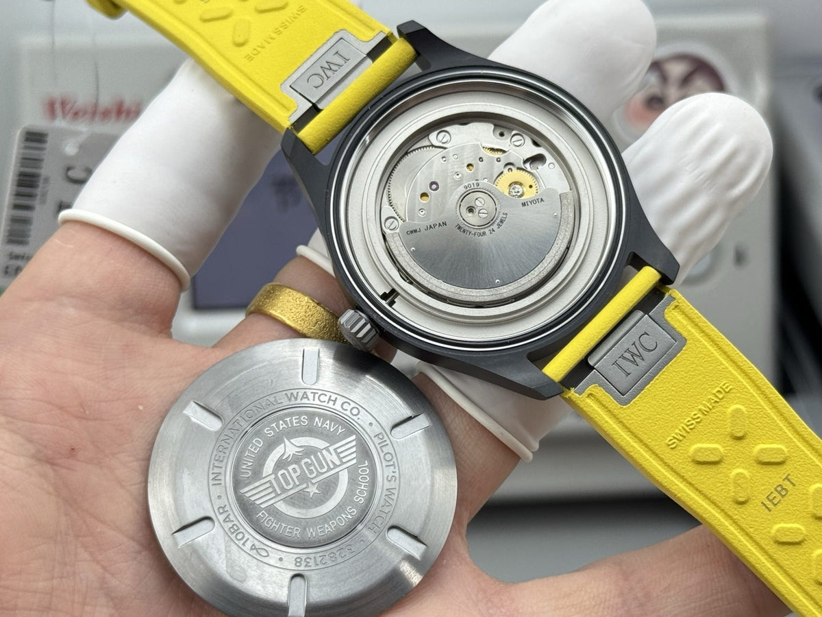 IWC 클래식 밸런스 워치 12
